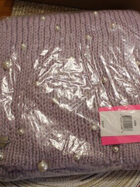 NWT Betsey Johnson pearl women's knit scarf STUNNING!!